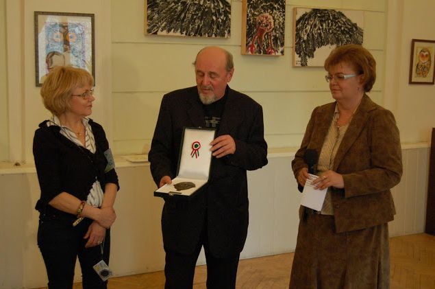 Megnyitották Zsombori Erzsébet selyemfestmény kiállítását Pozsonyban