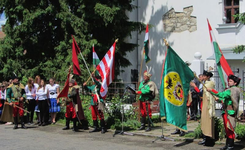 Újra kibontották Rákóczi zászlóit Mezőváriban