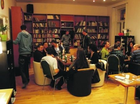 Újra van magyar könyvesboltja Pozsonynak