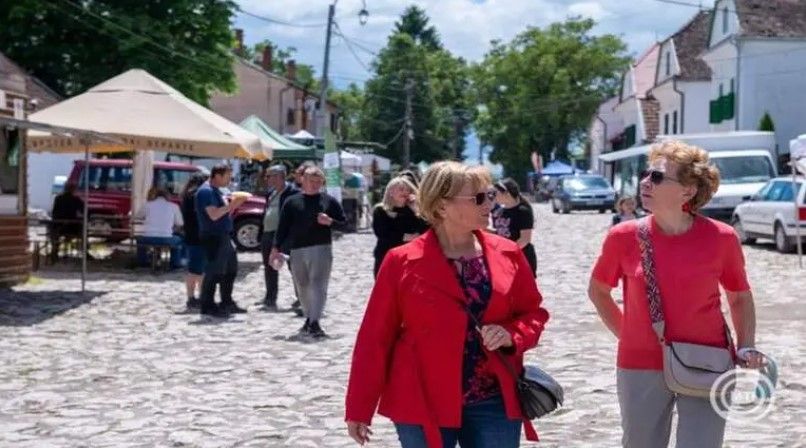 Színes programkínálattal kezdődött el a 11. Duna Napok Torockón