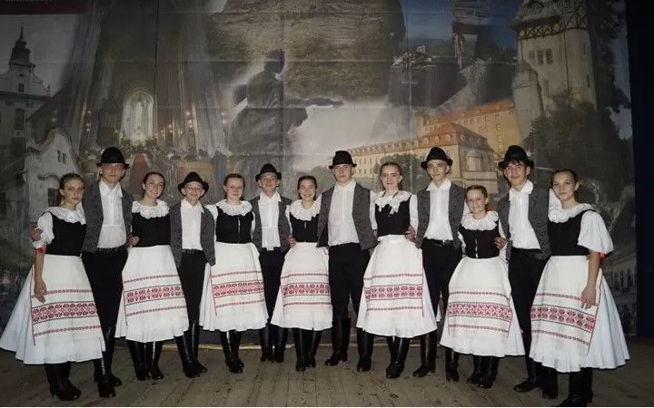 Ritmus és lélek – Kulturális műsor a 775 éves Eszenyben