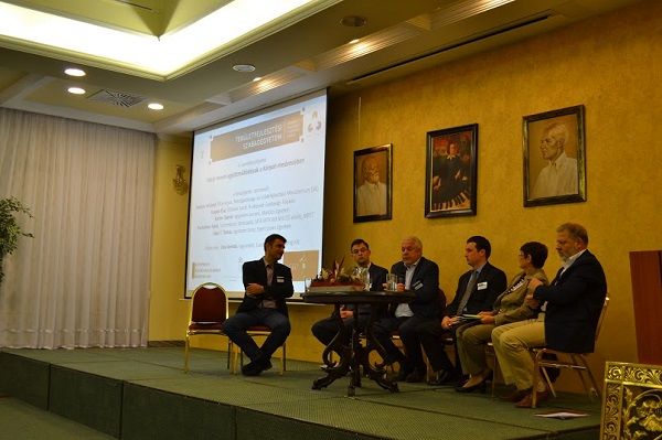 Tudományos konferencia Sopronban: „Otthon a Kárpát-medencében” 