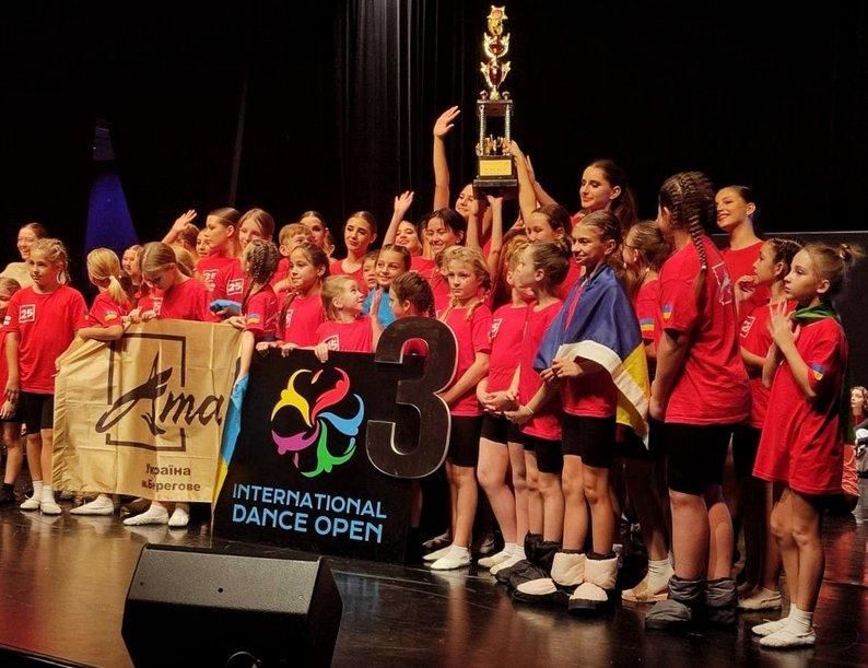 Bécsben megrendezett nemzetközi táncversenyen ért el harmadik helyet a beregszászi ATASZ