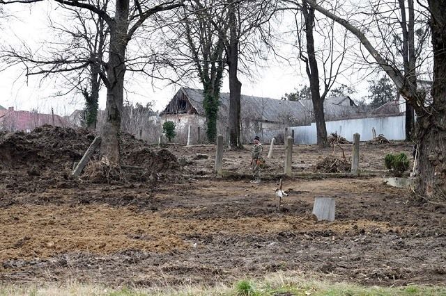 Emlékpark lesz a temetőből
