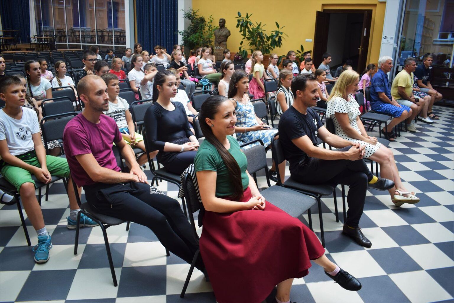 90 fiatal a XI. Bereg-vidéki népzenei és néptánc táborban