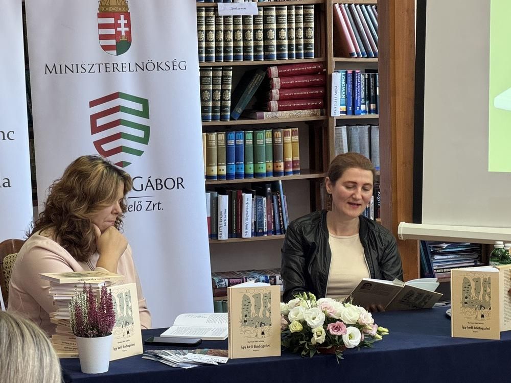 Bemutatták Kurmai-Ráti Szilvia Így kell Bódogulni című regényét a Rákóczi-egyetemen