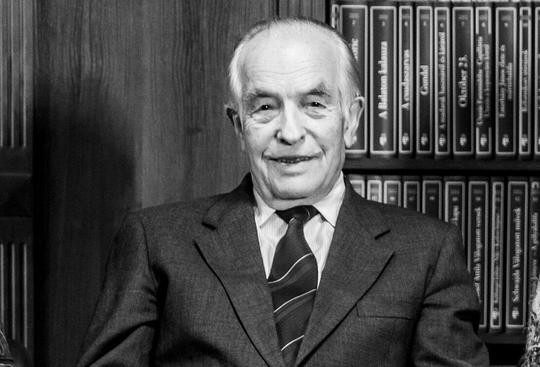 Elhunyt Lizanec Péter nyelvészprofesszor