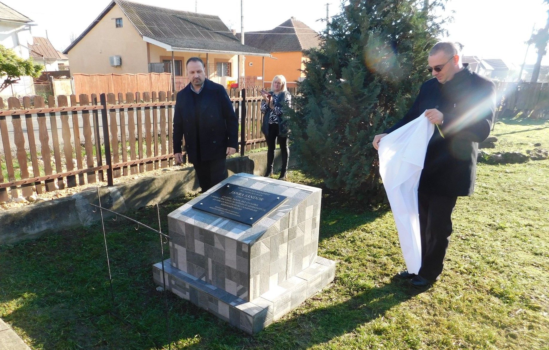 Janka Sándor tiszteletére avattak emléktáblát Somban