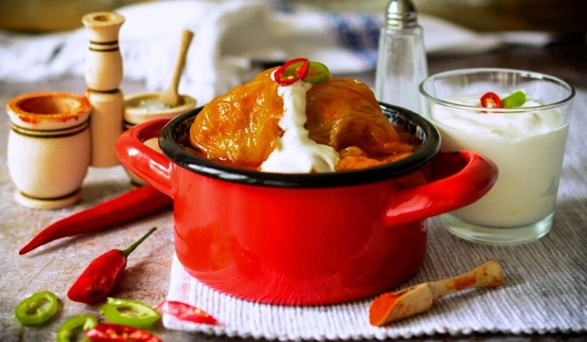 Hogyan befolyásolja a tradicionális kelet-európai konyha a lakosok egészségi állapotát?