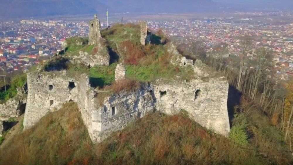 Mesélő romok (I.) – Kárpátalja várai a történelem visszfényében