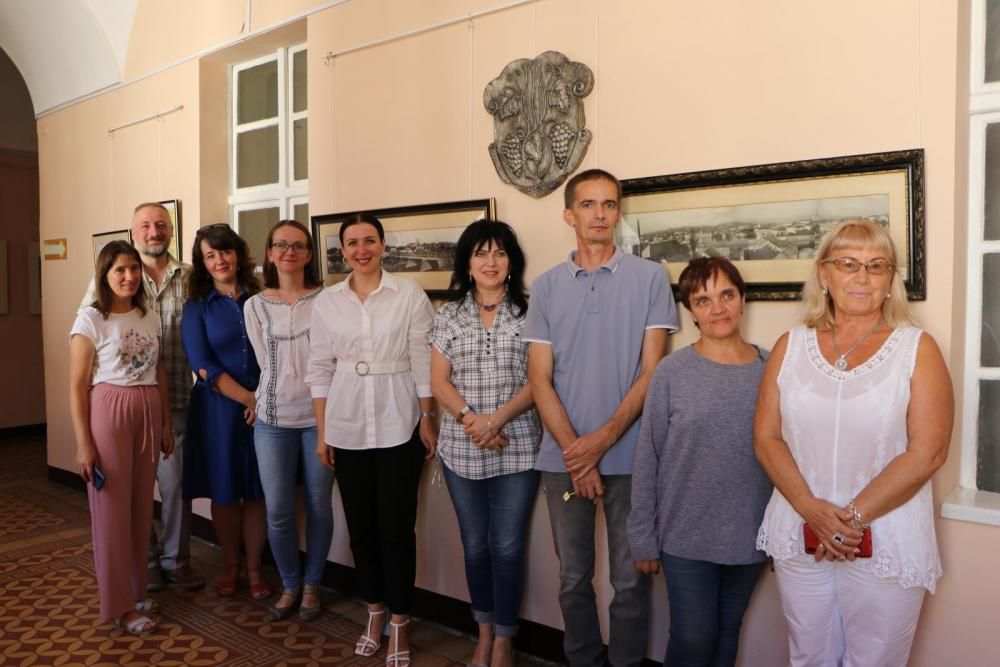 A régi város utcái címmel nyílt fotókiállítás az ungvári várban