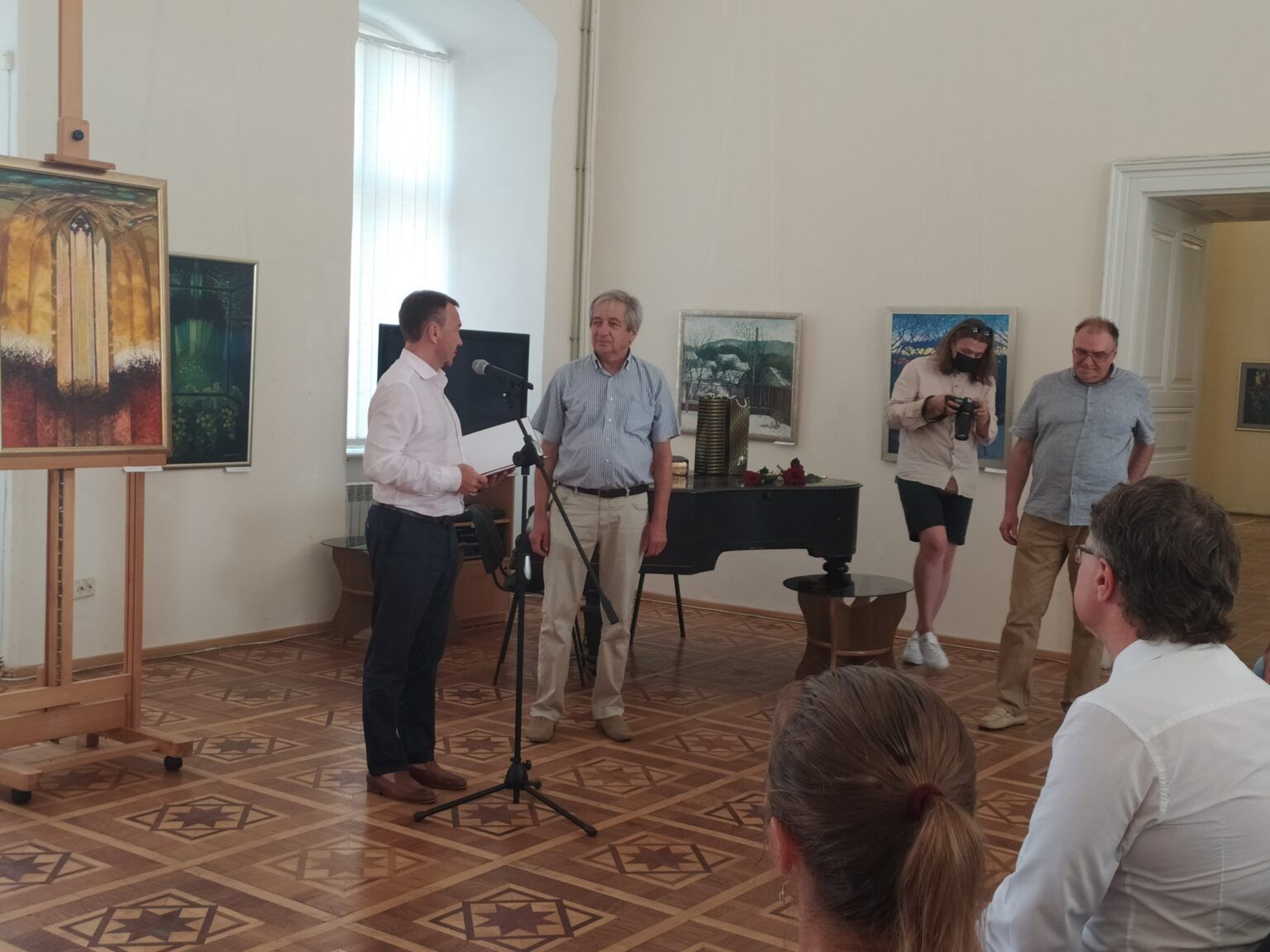 „Akkor festek, ha szép zene szól, kellemes a légkör és jó a kedvem”