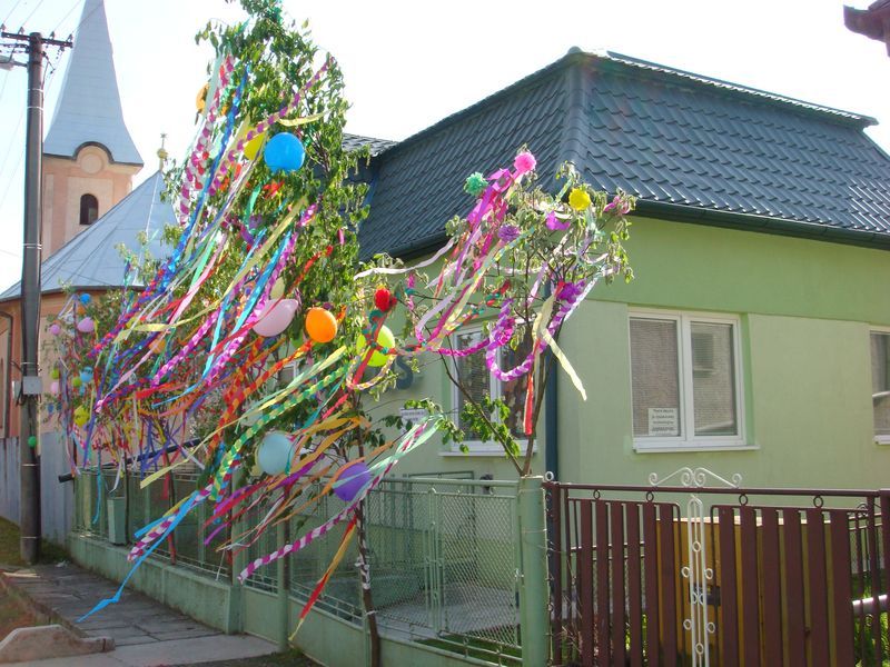 Vidám májusi program a Tulipán Tanodában