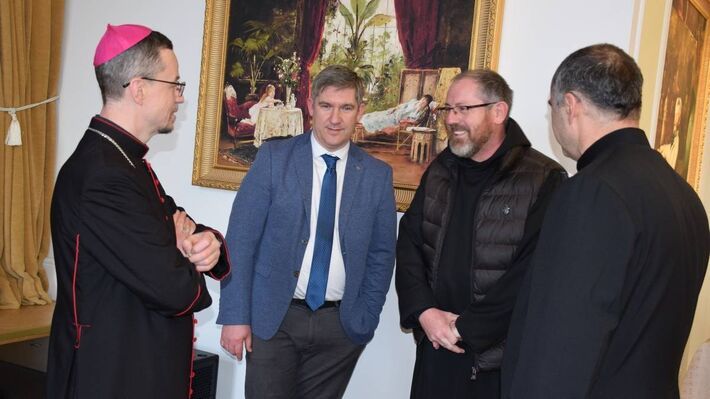 Életem kalandja – Lucsok Péter tanúságtétele – Könyvbemutató a Munkácsy Mihály Magyar Házban