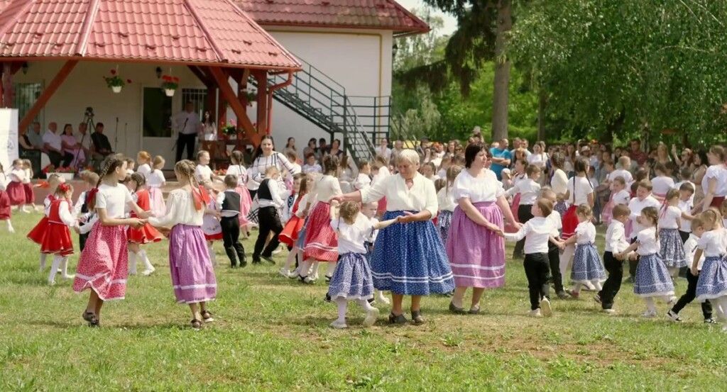 Zárókoncertek és ünnepi megemlékezések a Tulipán Tanoda Magyar Népművészeti Iskolában