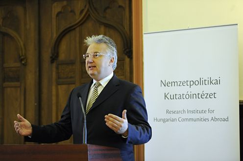 Bemutatkozott a Nemzetpolitikai Kutatóintézet
