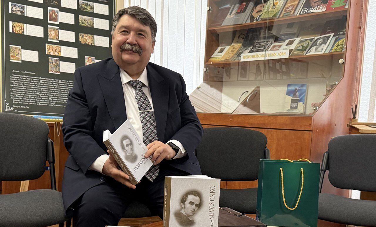 Ukrán–magyar kétnyelvű Sevcsenko-kiadvány került bemutatásra Ungváron