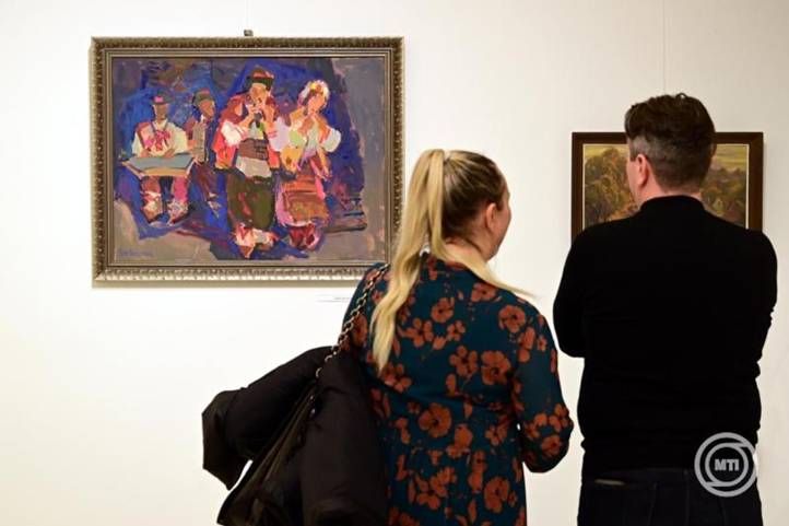 Kárpátaljai művészek jótékonysági tárlata nyílt meg a Pesti Vigadóban