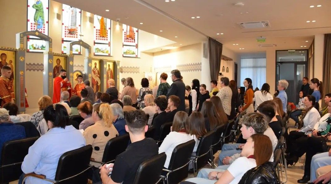 Pászkaterítő-kiállítás és nagyböjti ételbemutató Beregszászban